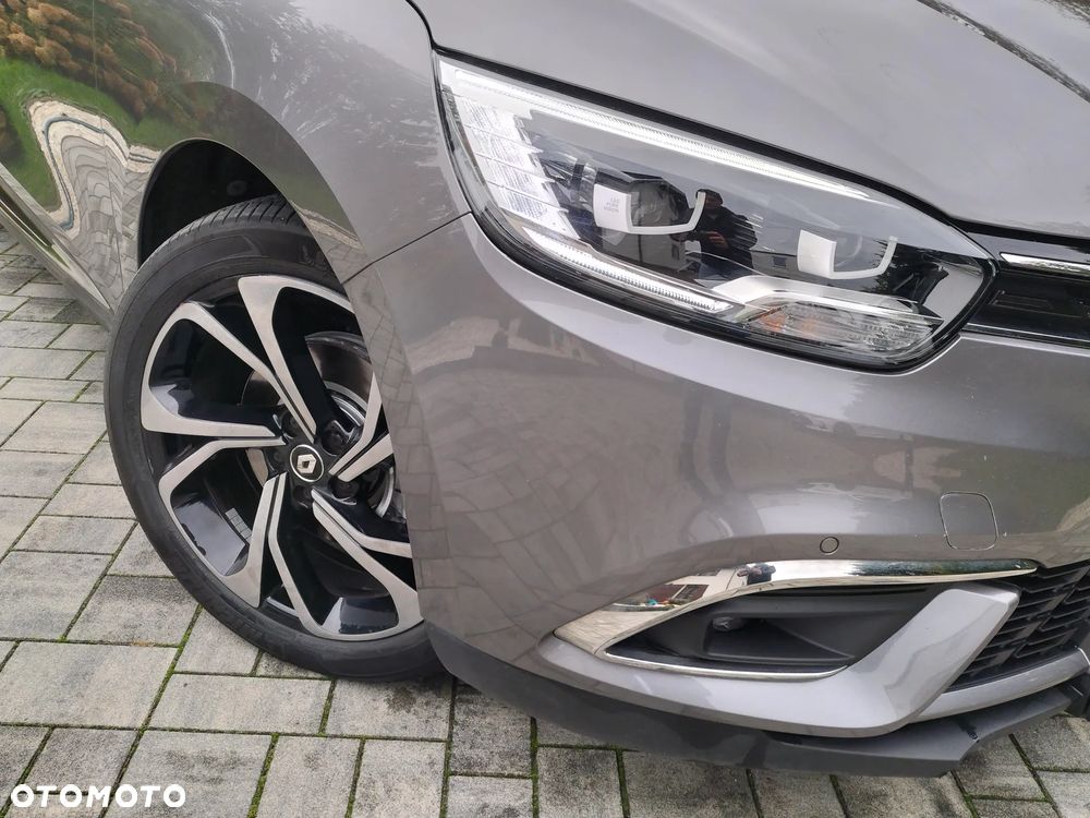 Renault Scenic - 13