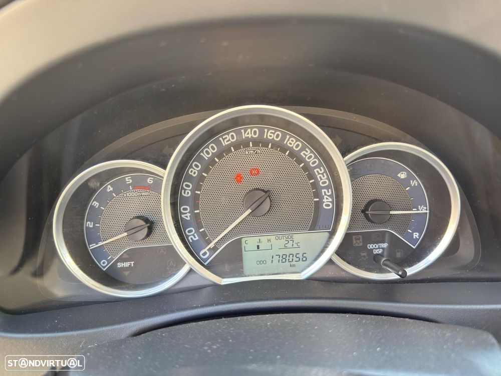 Toyota Auris Touring Sports 1.4 D-4D Comfort - 12