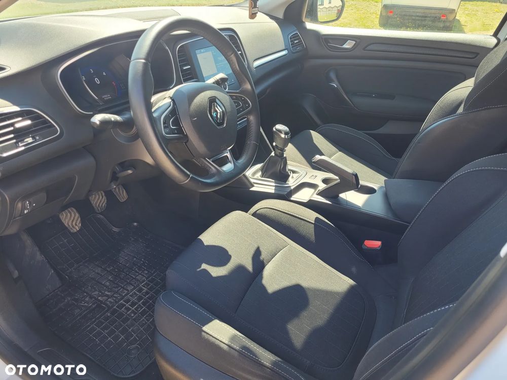Renault Megane - 6