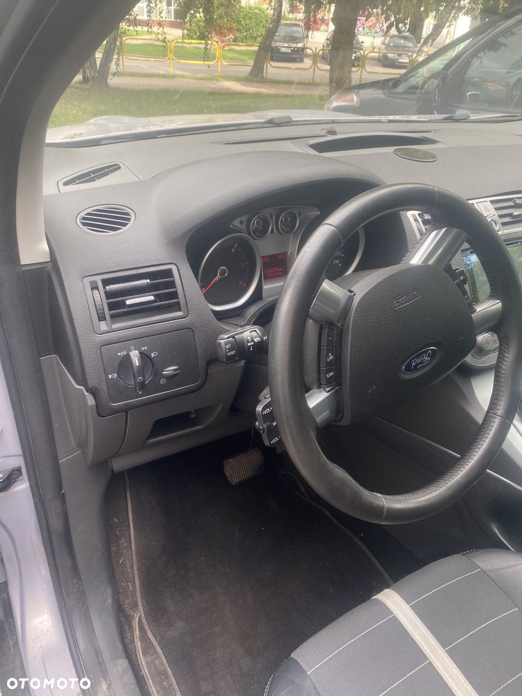Ford Kuga 2.0 TDCi Trend MPS6 - 22
