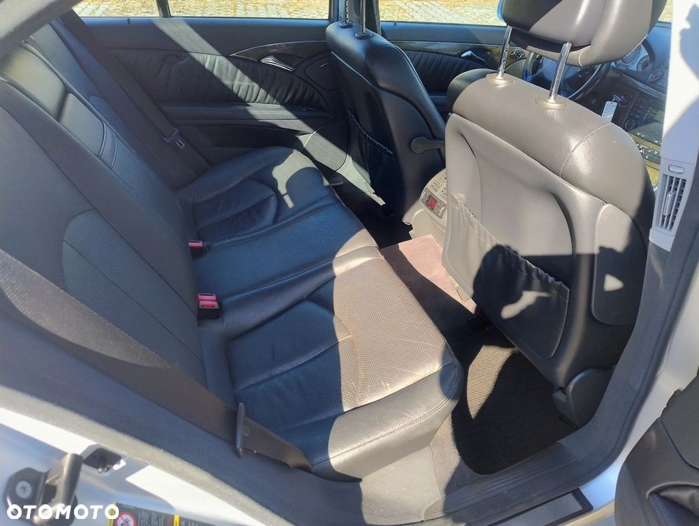 Mercedes-Benz Klasa E 420 CDI Avantgarde - 19