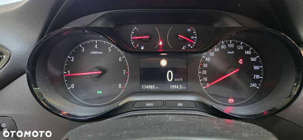 Opel Crossland X - 20