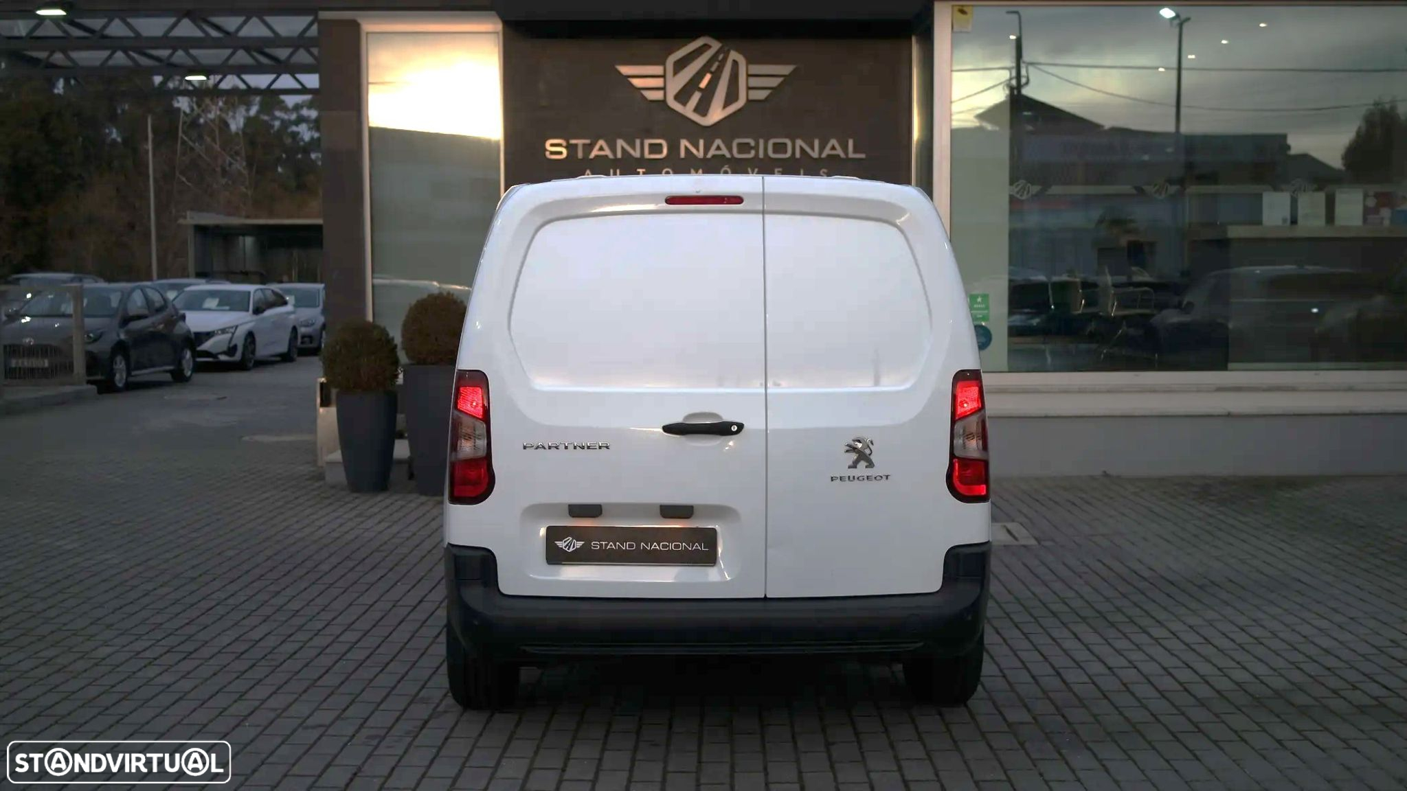 Peugeot Partner 1.5 BlueHDi Pro Standard - 7