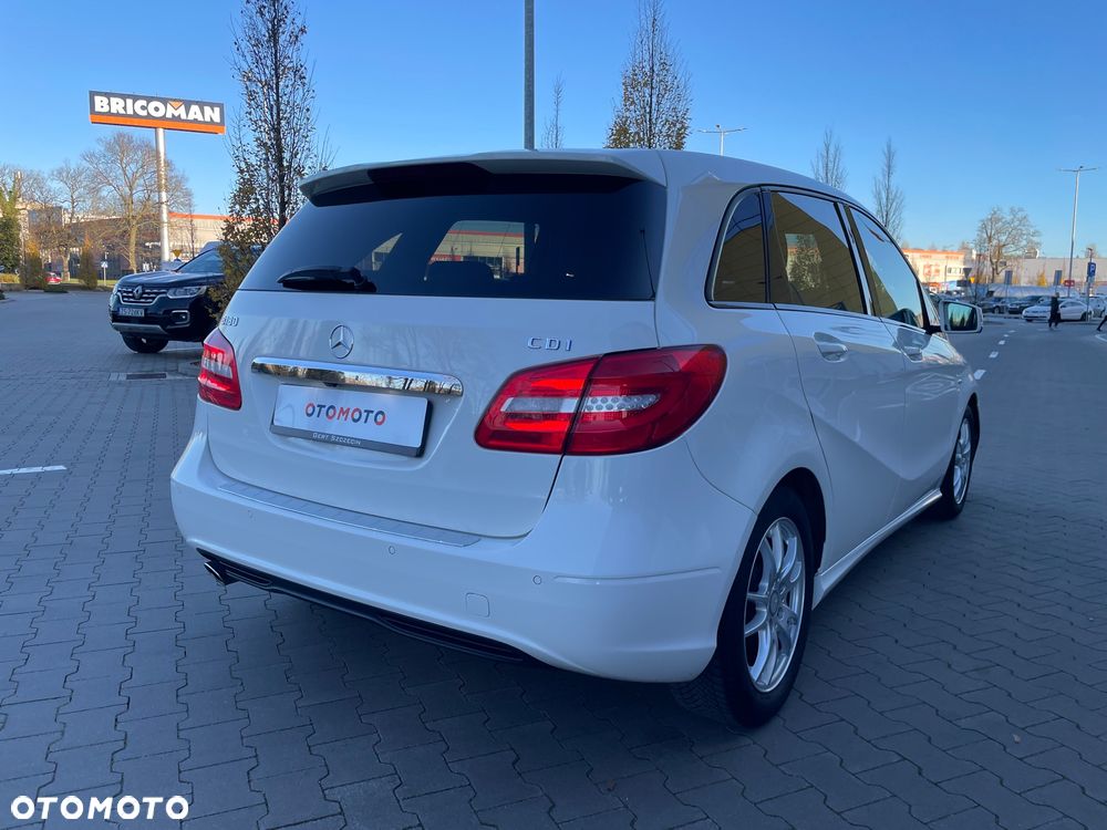 Mercedes-Benz Klasa B 180 CDI (BlueEFFICIENCY) - 7