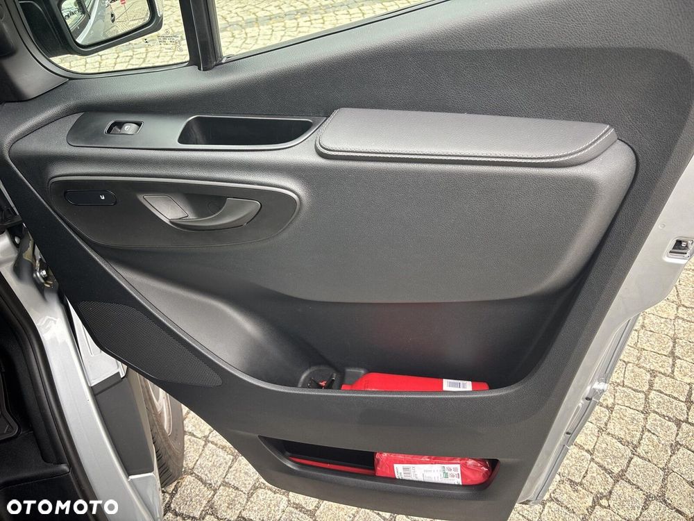 Mercedes-Benz Sprinter - 18