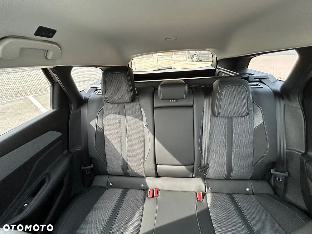 Peugeot 308 1.2 PureTech Allure Pack S&S EAT8 - 11