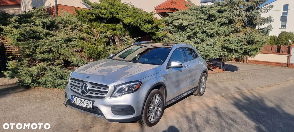Mercedes-Benz GLA 250 4Matic 7G-DCT AMG Line - 5
