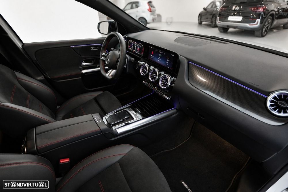 Mercedes-Benz GLA 200 d AMG Line - 19