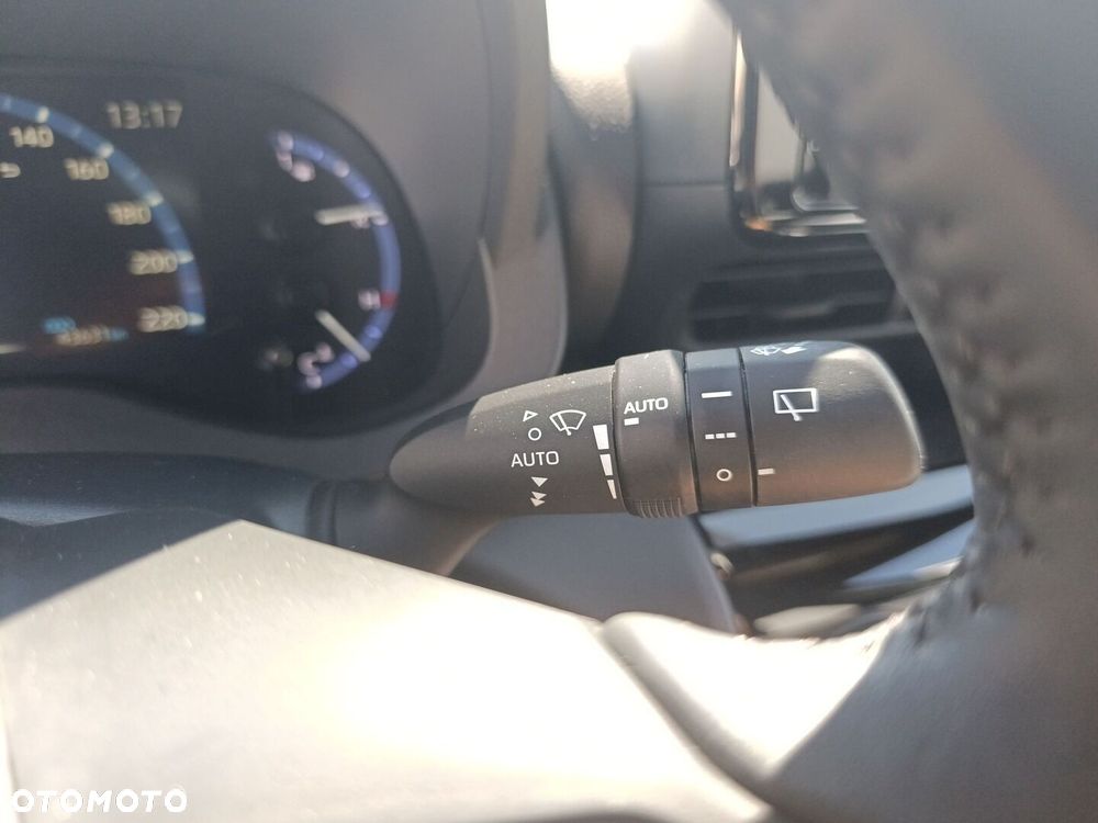 Toyota Yaris Cross 1.5 Comfort - 34