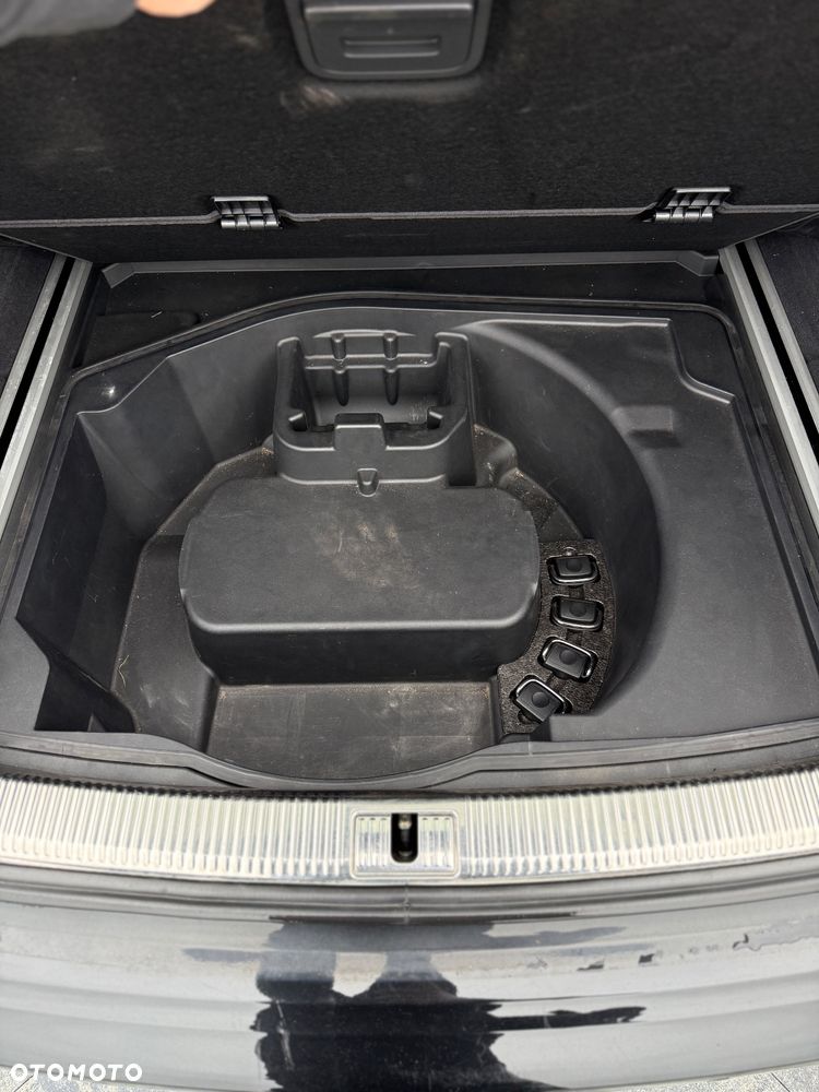 Audi A6 Avant - 27