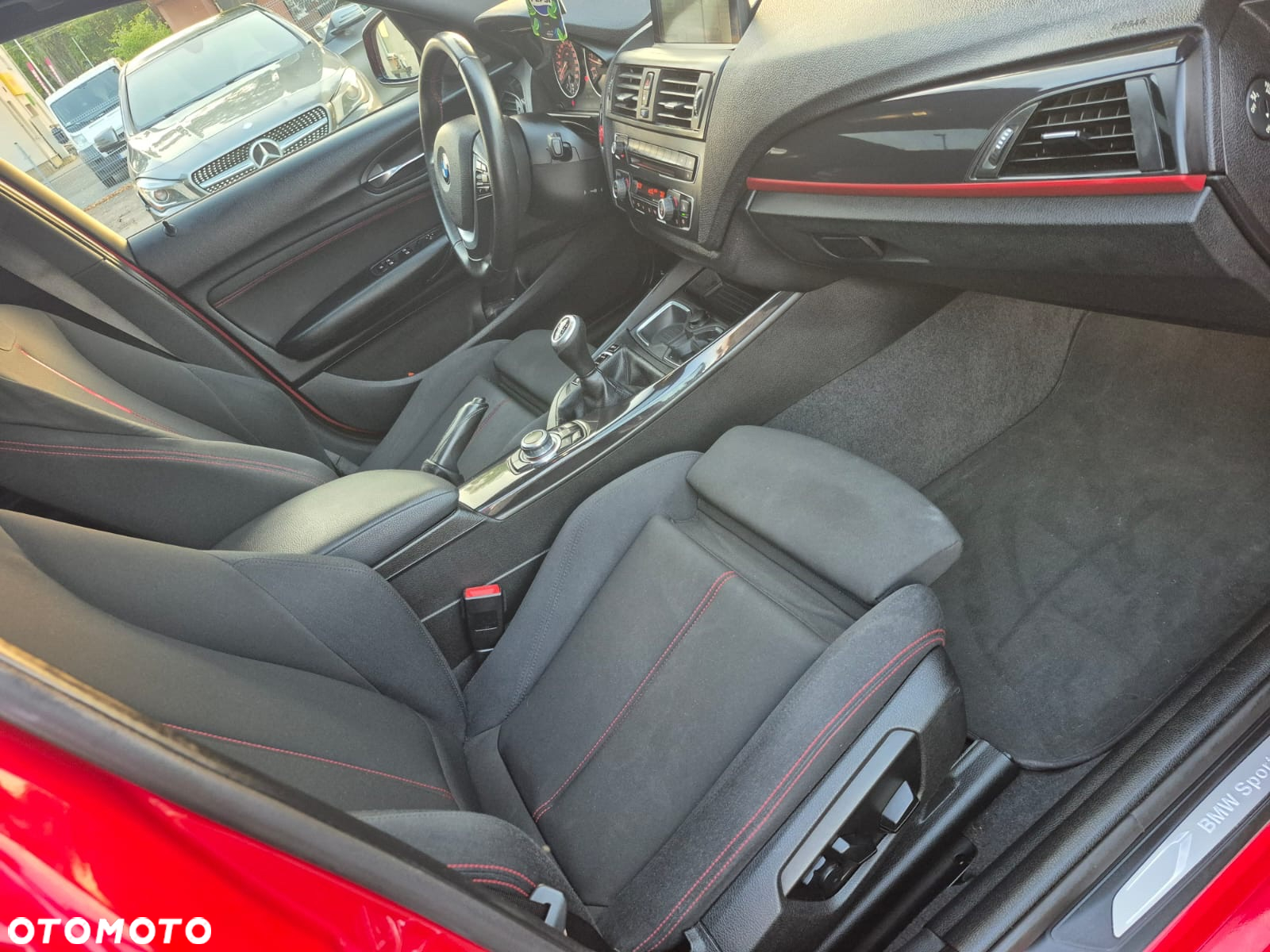 BMW Seria 1 118i Sport Line - 26