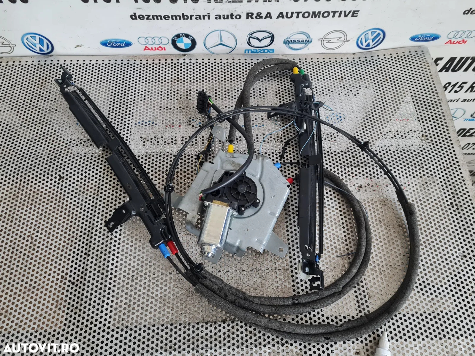 Motoras Macara Mecanism Trapa Electrica Mini Countryman F60 Dupa 2017 - Dezmembrez Mini Countryman - 6