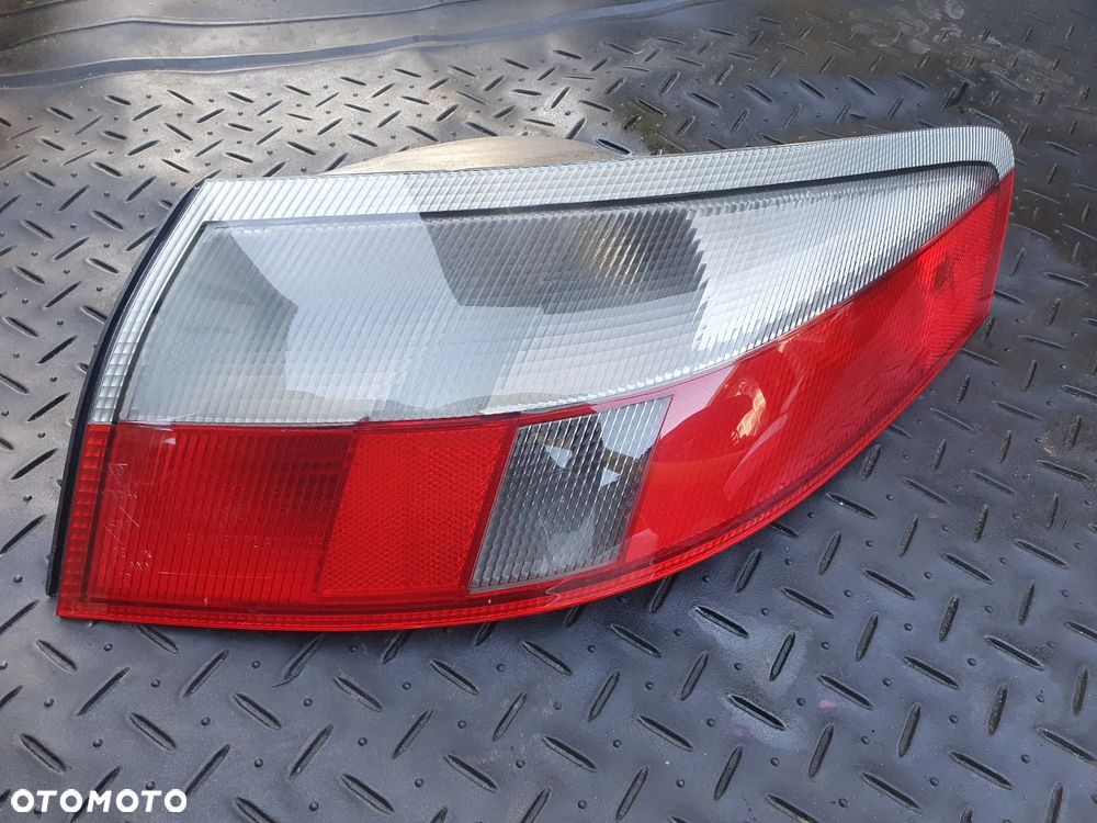 1999-2005 Porsche 996 911 Carrera Lampa tylna pasażera  NOWA 90063113190 - 1