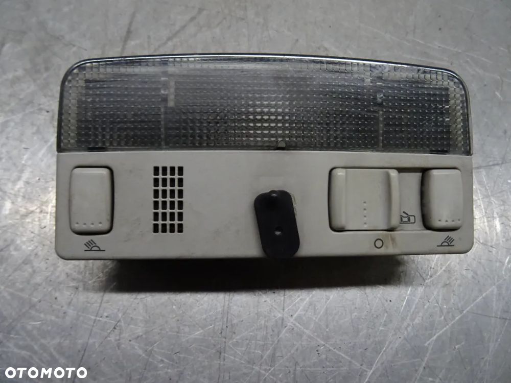 VW PASSAT B5 LIFT 1.9TDI LAMPKA PODSUFITKI 3B0947105C - 1