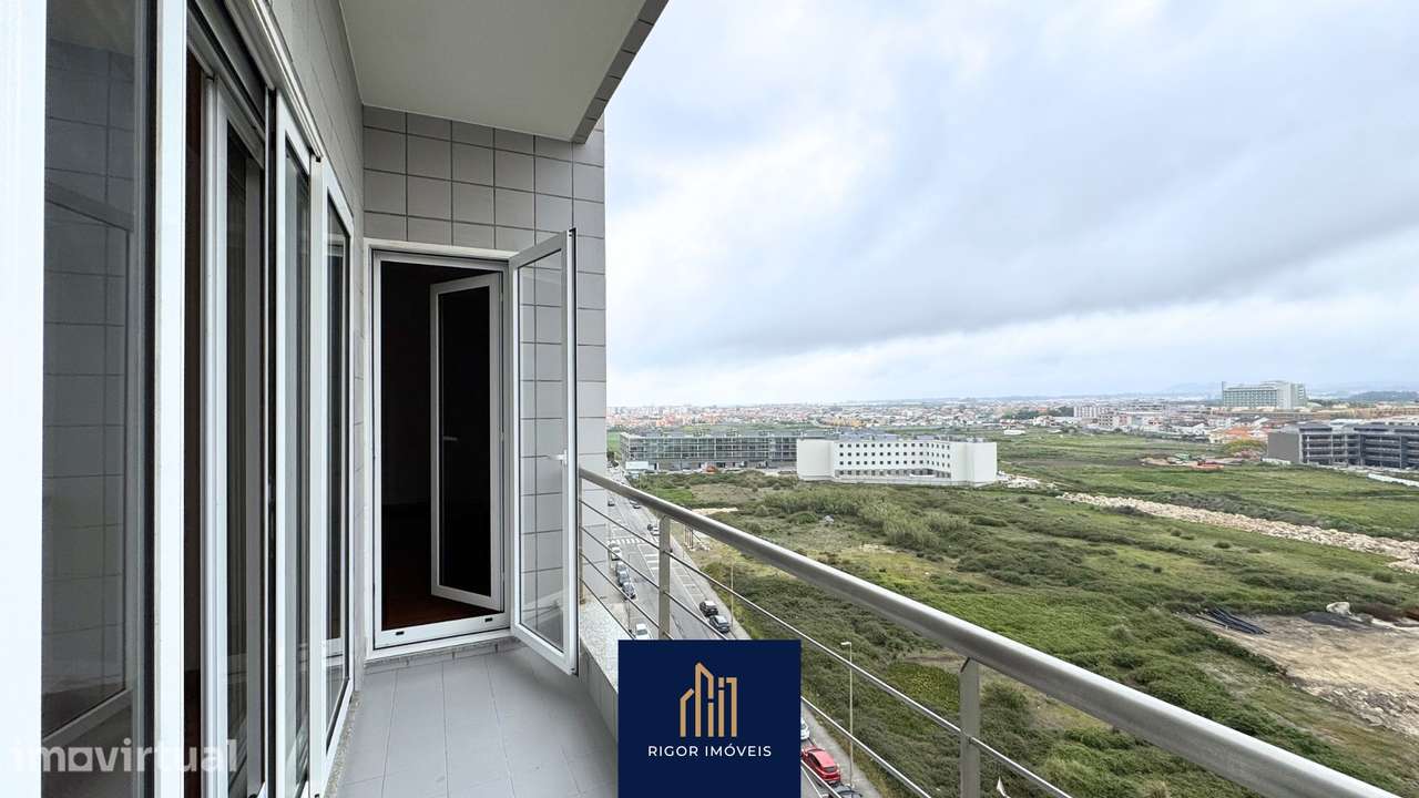 Apartamento T3 - Semi-Renovado | Póvoa de Varzim - Zona Balnear - Grande imagem: 4/37