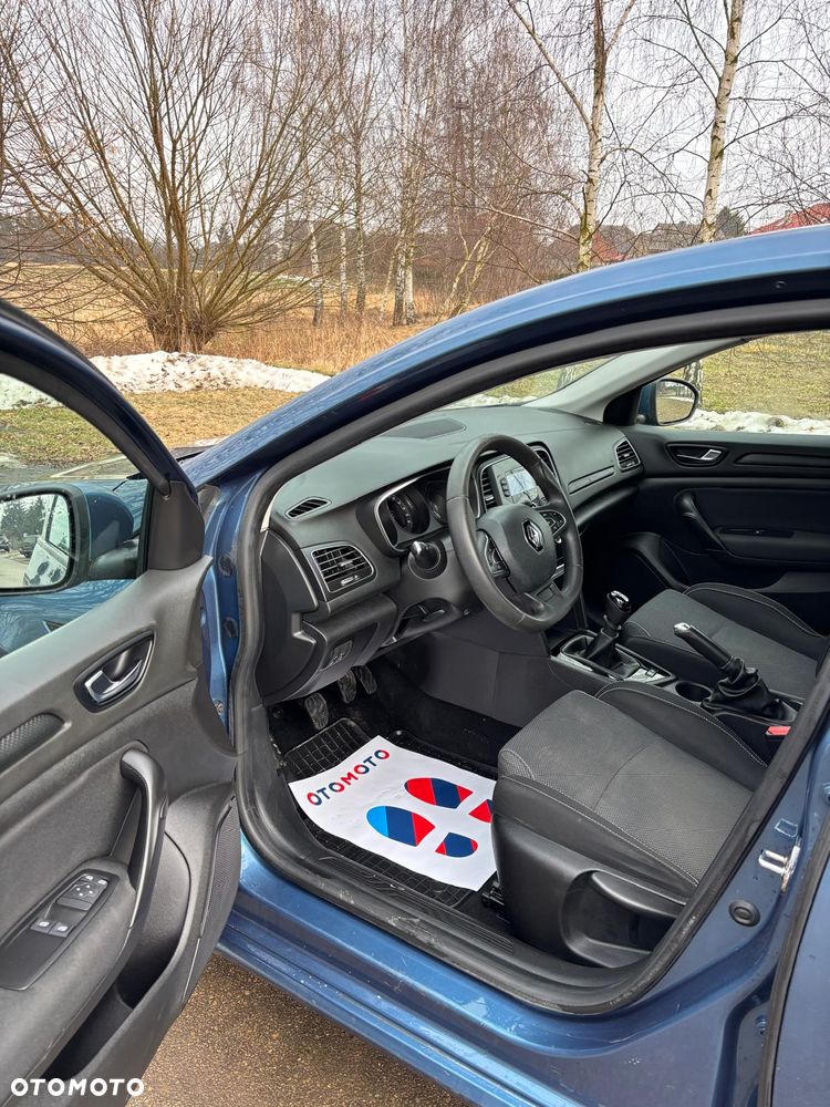 Renault Megane ENERGY TCe 100 EXPERIENCE - 8