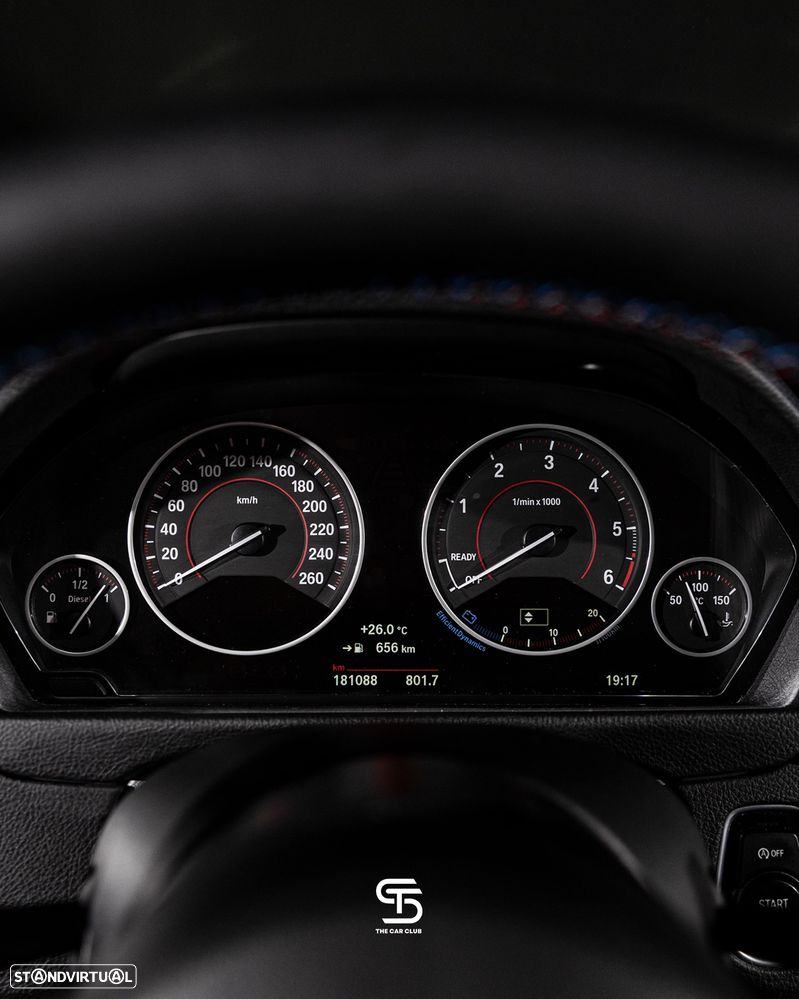 BMW 318 d xDrive Pack M - 18