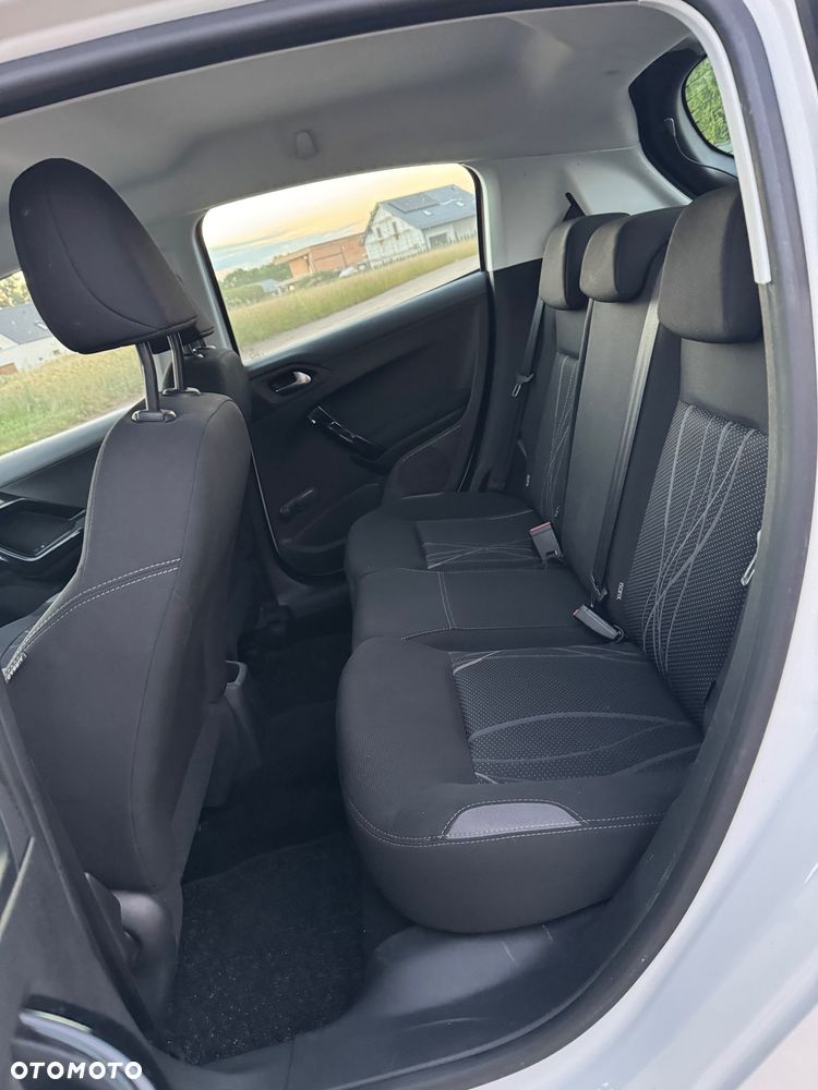 Peugeot 208 PureTech 68 Active - 17