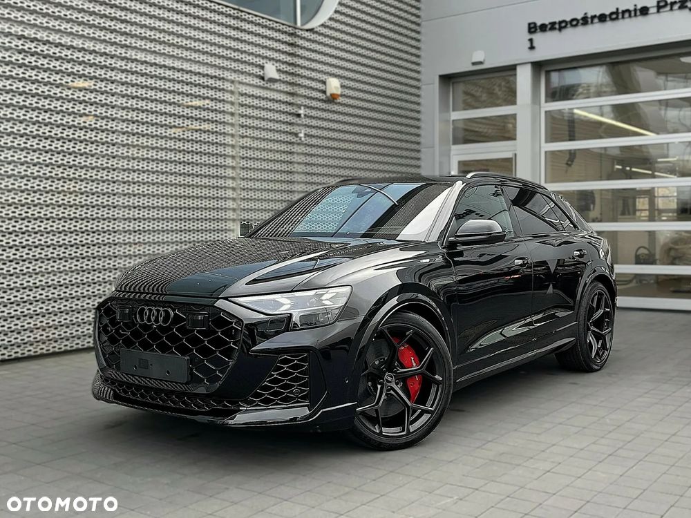 Audi RS Q8 - 2