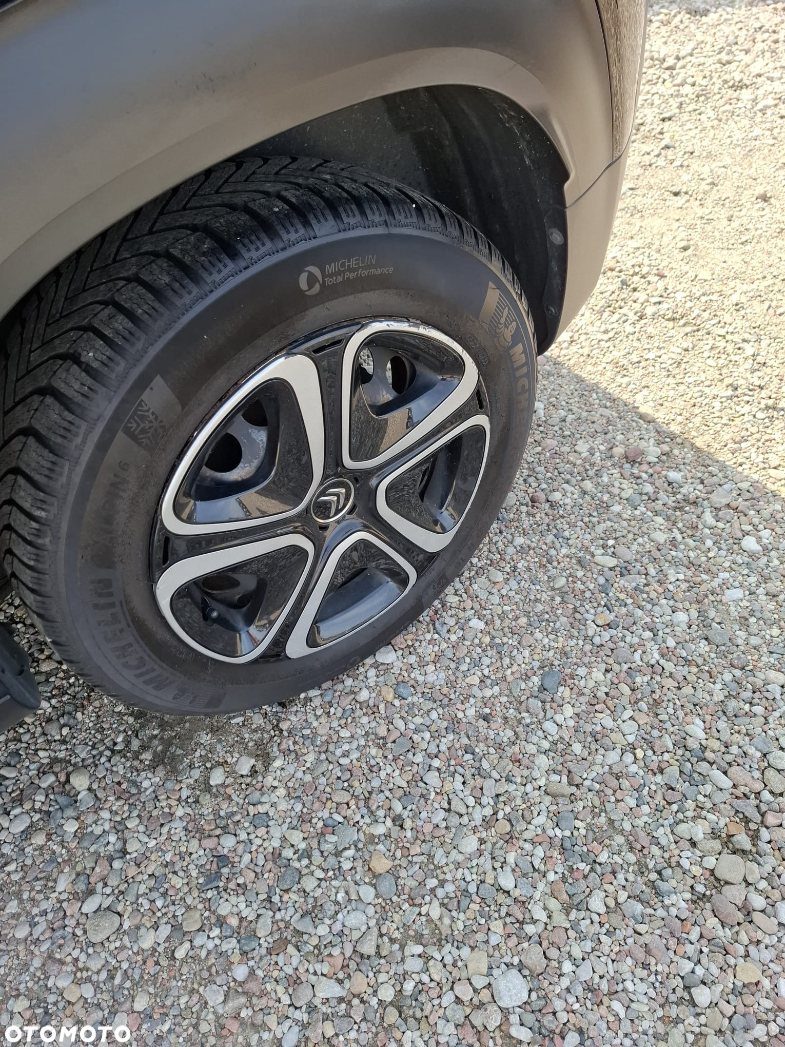 Citroën C3 Aircross 1.2 PureTech Shine S&S - 9