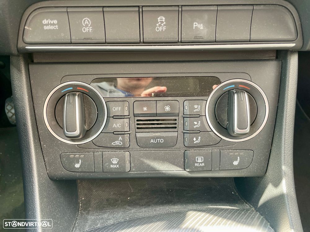 Audi Q3 2.0 TDI - 17