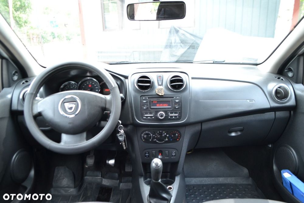 Dacia Logan - 6