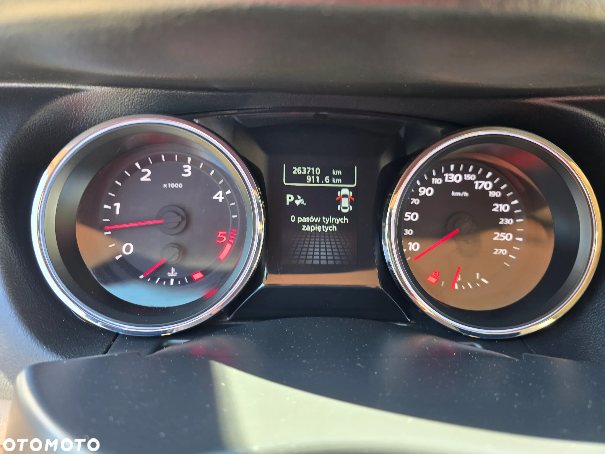 Renault Latitude V6 dCi 240 FAP - 29