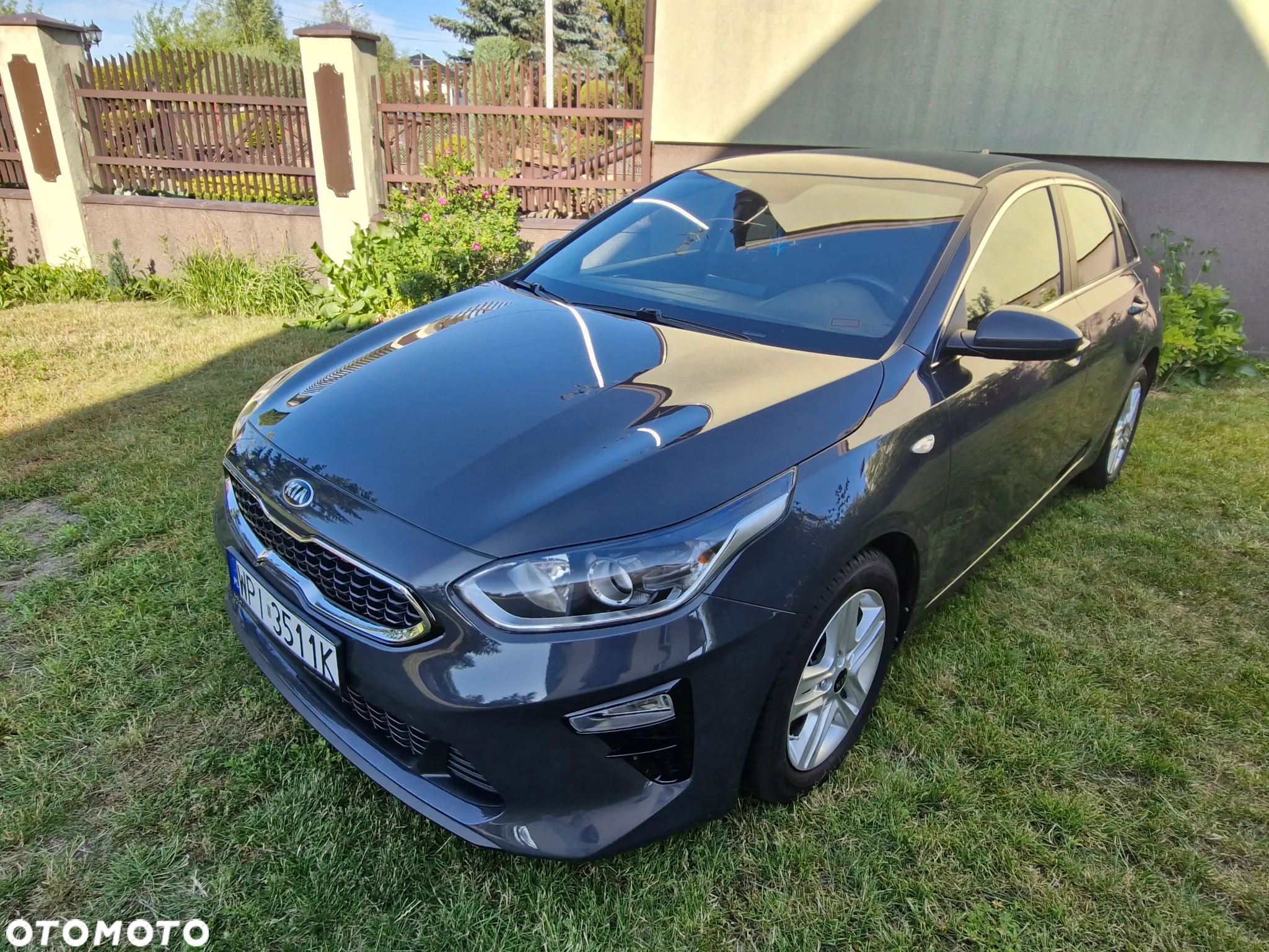 Kia Ceed 1.6 CRDi Eco-Dynamics+ (48V Mild-Hybrid) Vision - 1