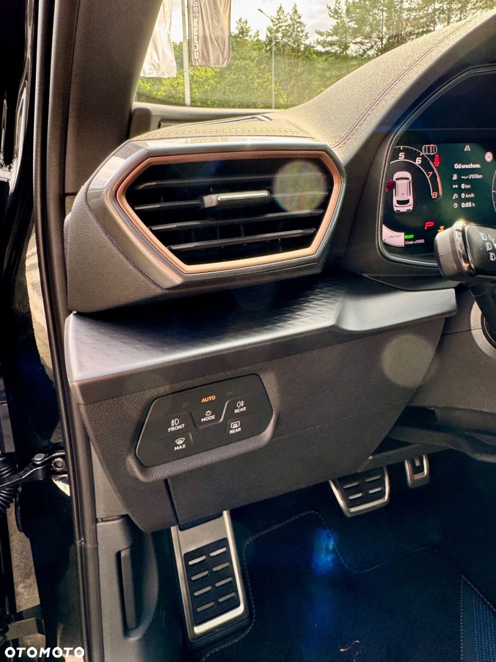 Cupra Formentor 1.5 eTSI mHEV DSG - 17