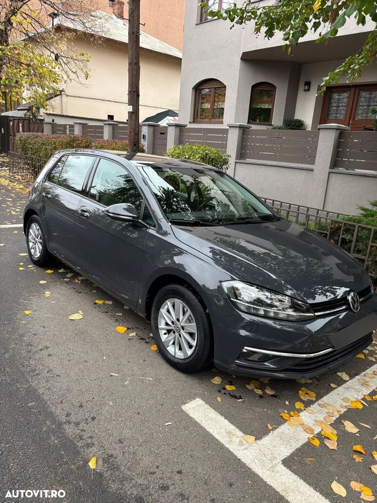 Volkswagen Golf 1.0 TSI Trendline - 1