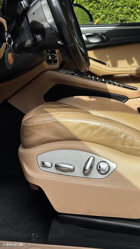 Porsche Macan Standard - 19