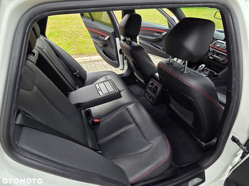BMW Seria 3 - 26