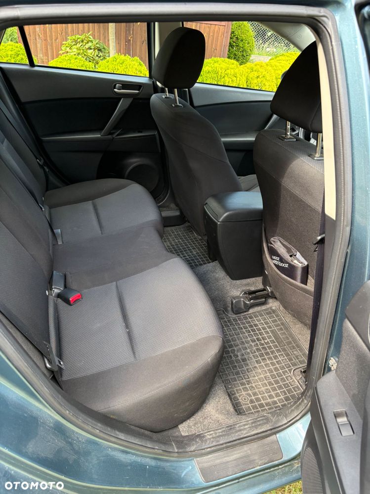 Mazda 3 - 8