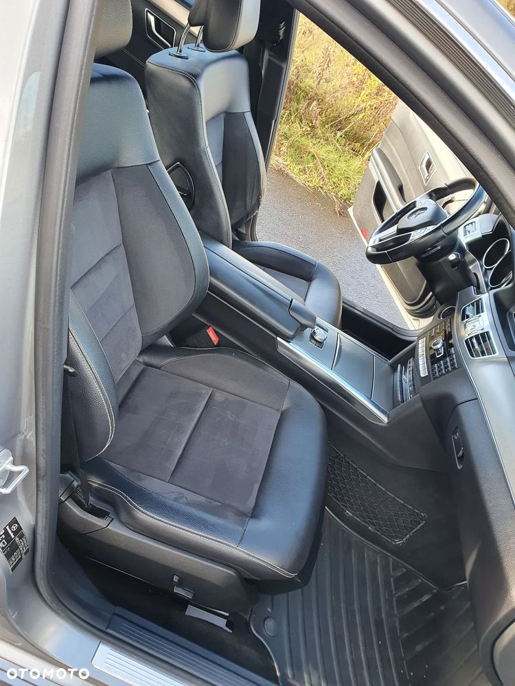 Mercedes-Benz Klasa E - 25