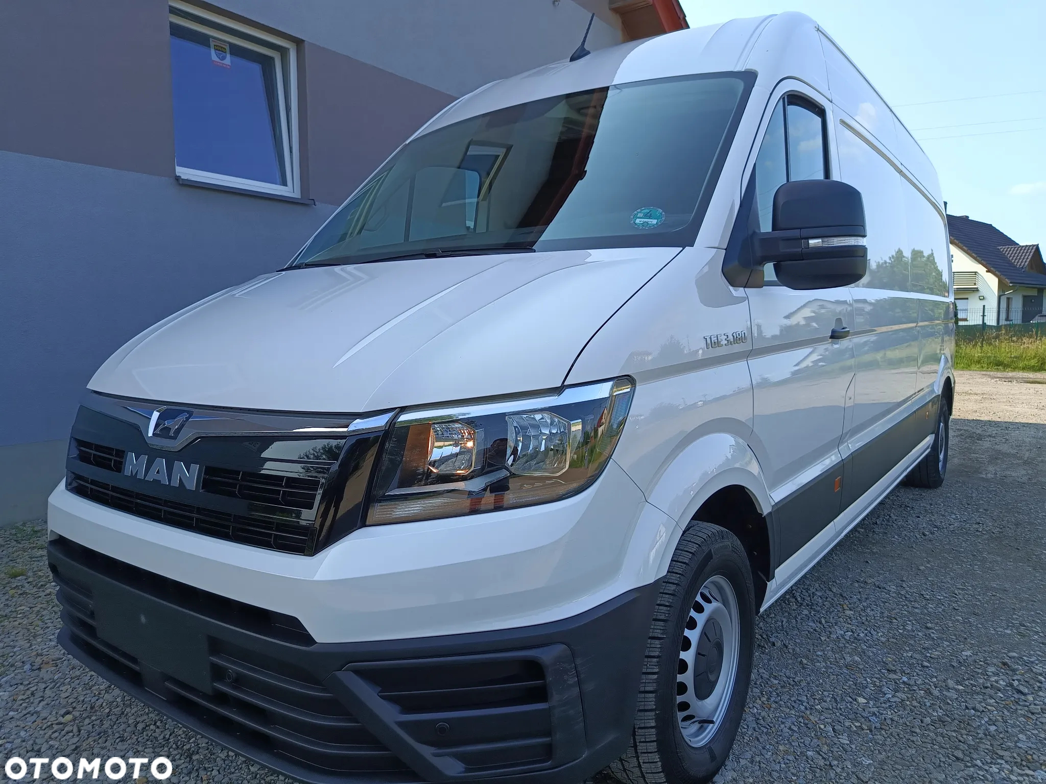 Volkswagen Crafter 3.180 Automat Długi - 35