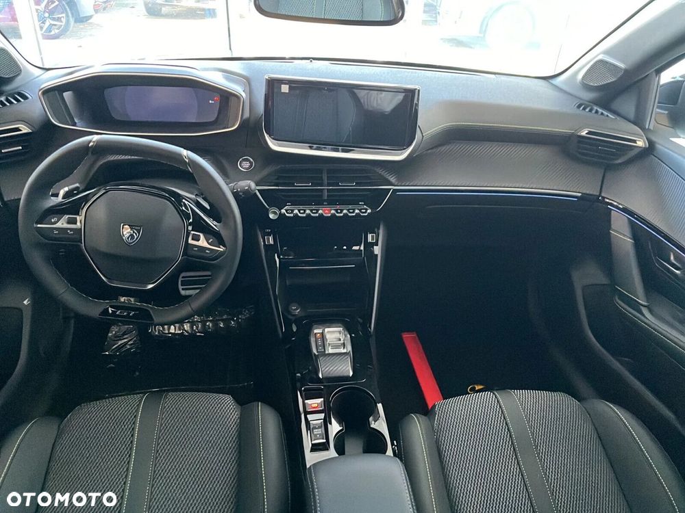 Peugeot 208 1.2 mHEV GT - 14