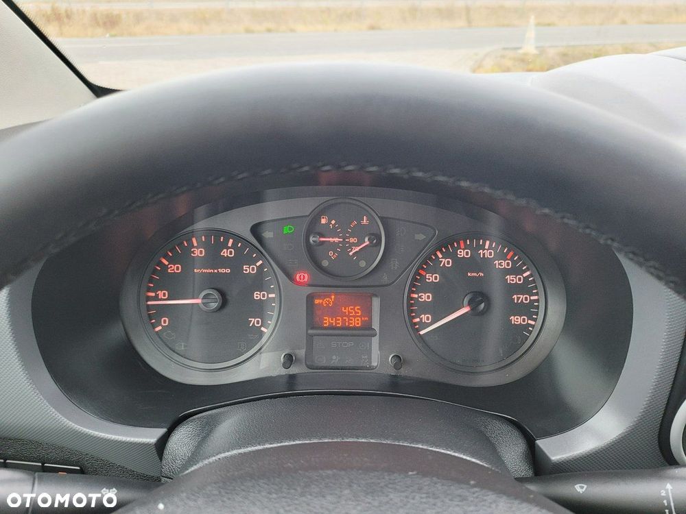 Peugeot Partner - 17