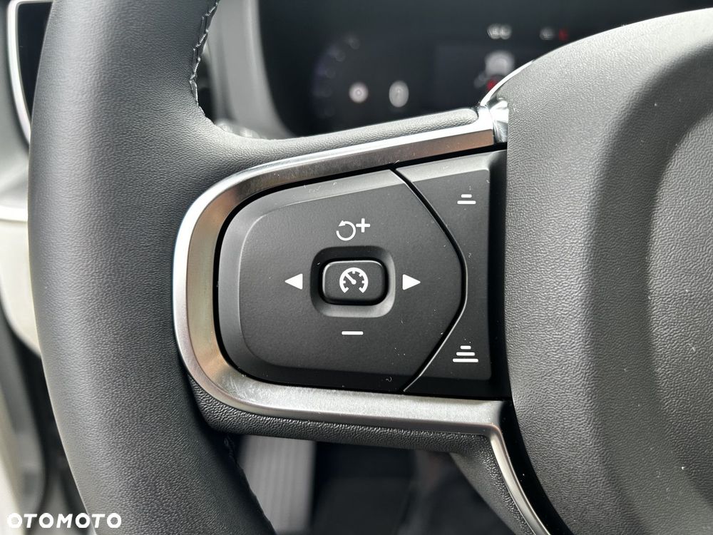 Volvo XC 60 - 23