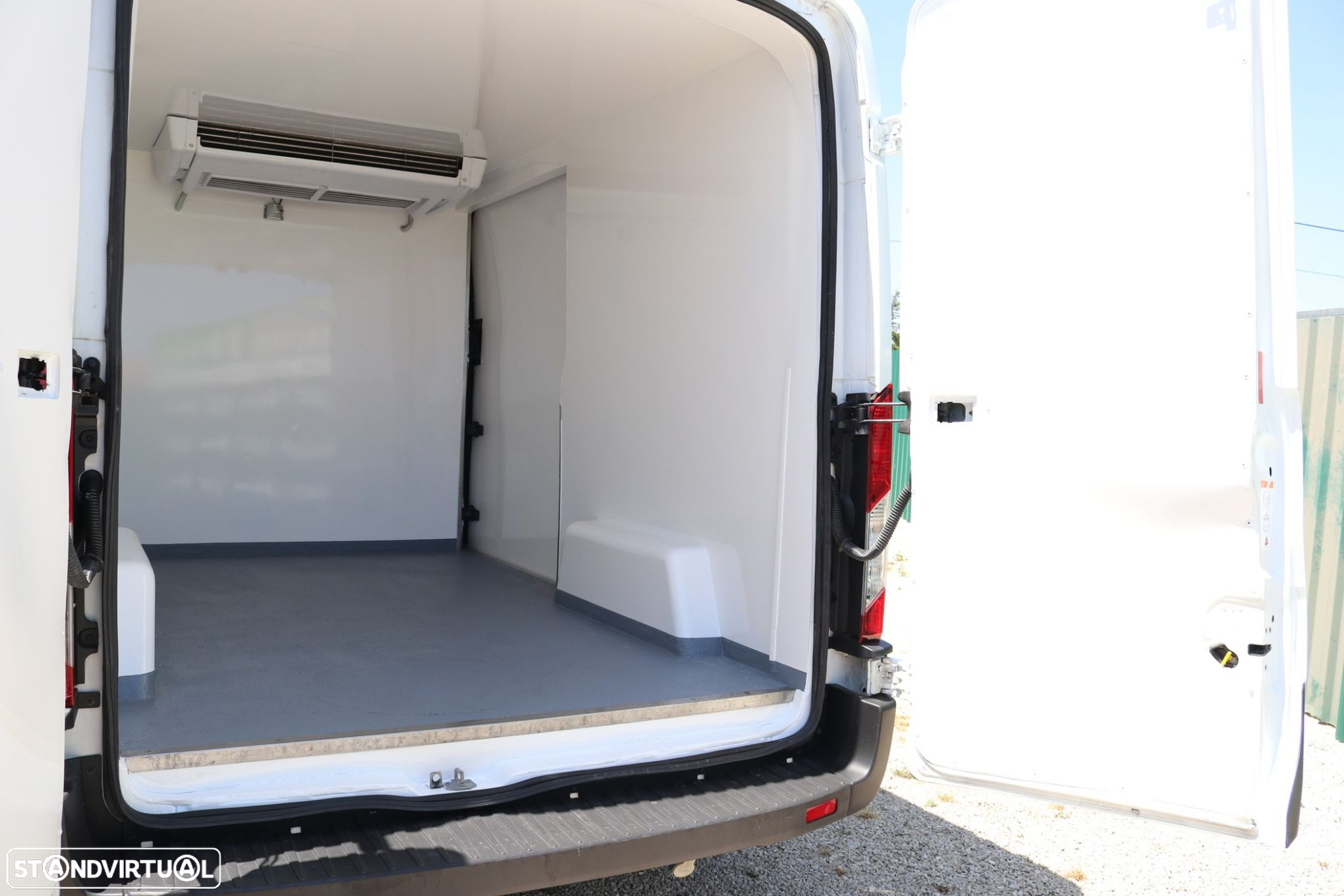 Ford Transit L2H2 Frio Estrada/Parque C/ Iva Incluído - 11