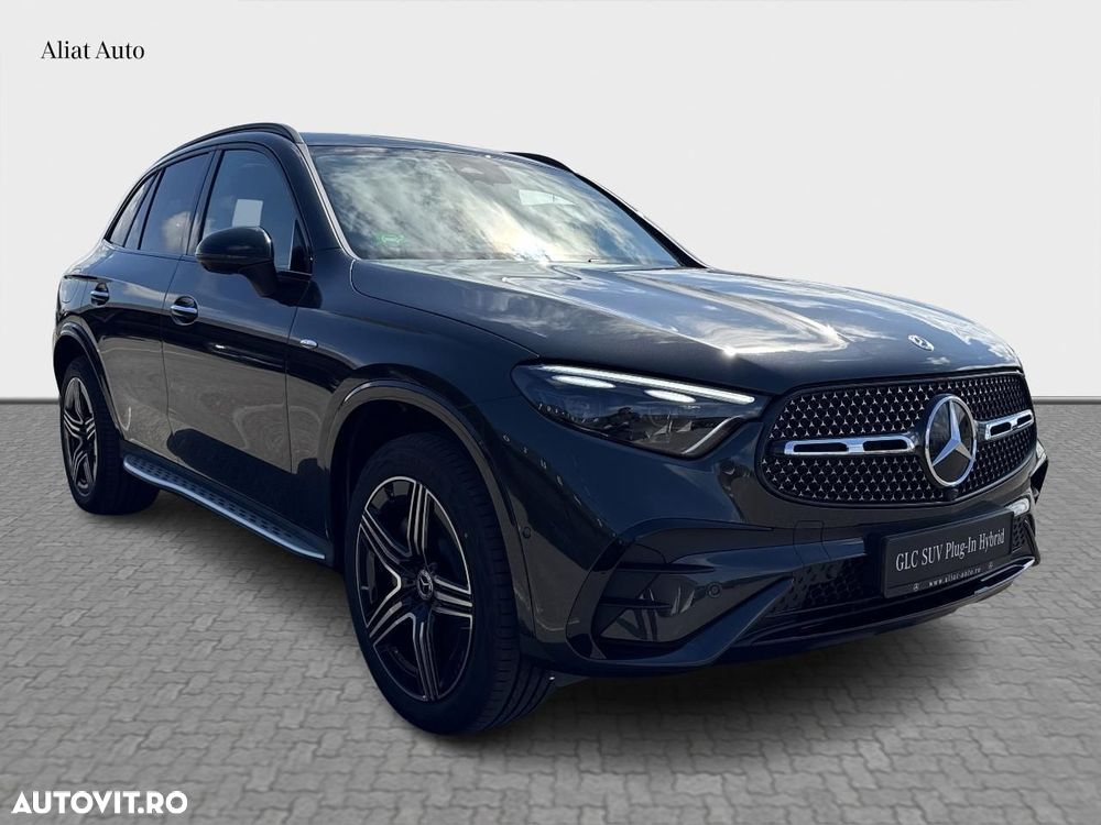 Mercedes-Benz GLC 300 e 4MATIC - 2