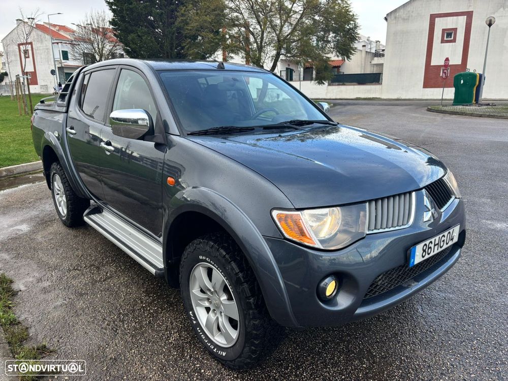Mitsubishi L200 2.5 DI-D CD Intense AC/JLL - 4