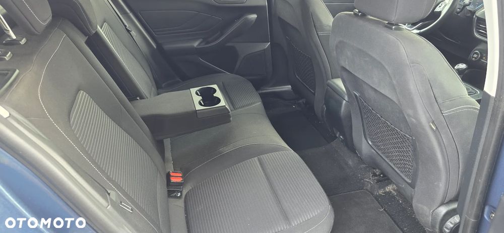 Ford Focus 2.0 TDCi Titanium ASS - 25