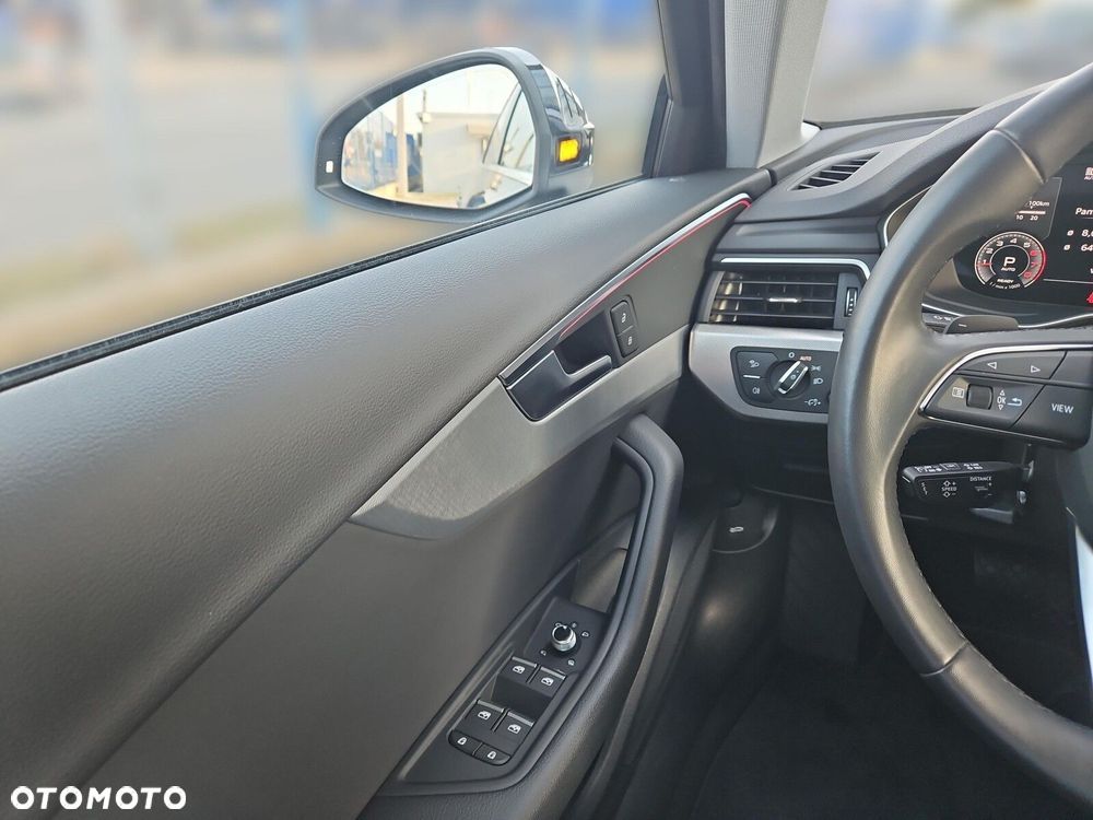 Audi A4 Limousine 40 TFSI mHEV Quattro Advanced S tronic - 16