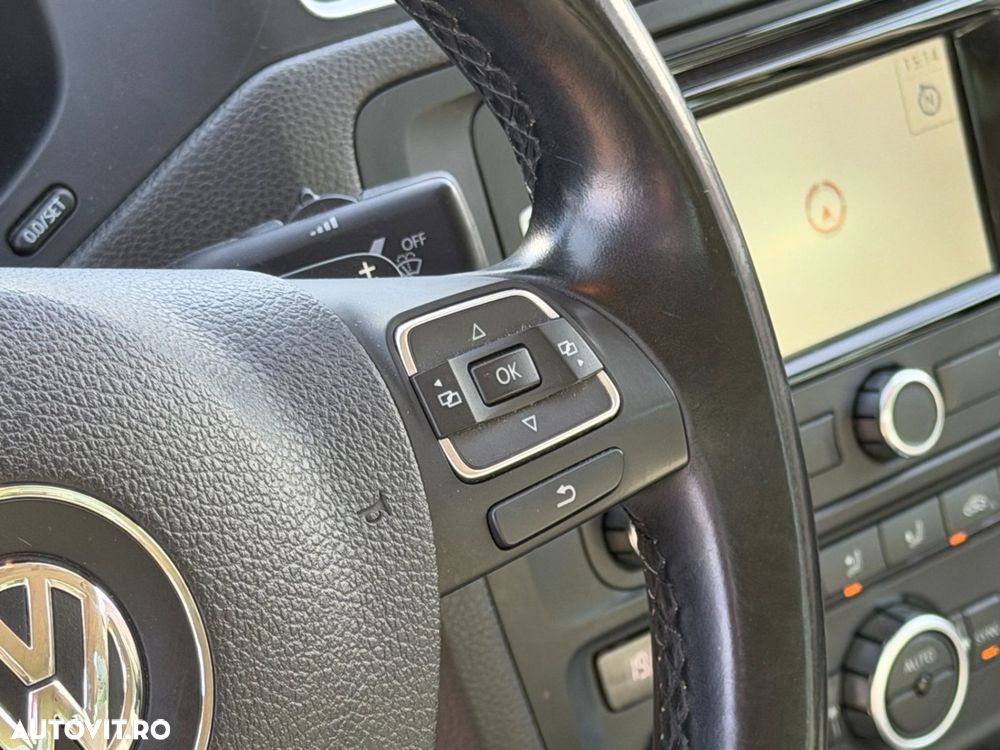 Volkswagen Jetta - 16