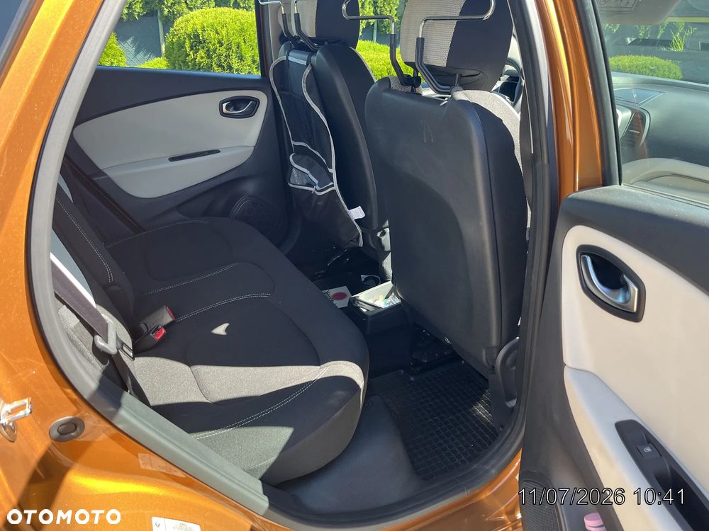 Renault Captur 0.9 Energy TCe Life EU6 - 14