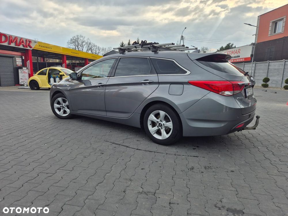 Hyundai i40 Kombi blue 1.7 CRDi Family+ - 4
