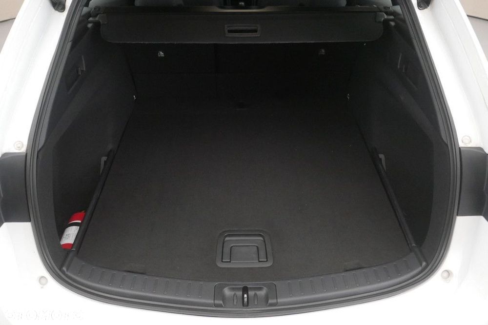 Toyota Corolla - 16