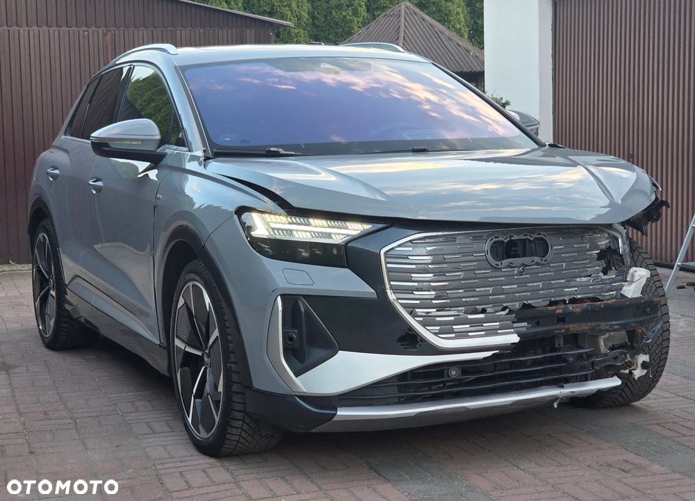 Audi Q4 e-tron - 2