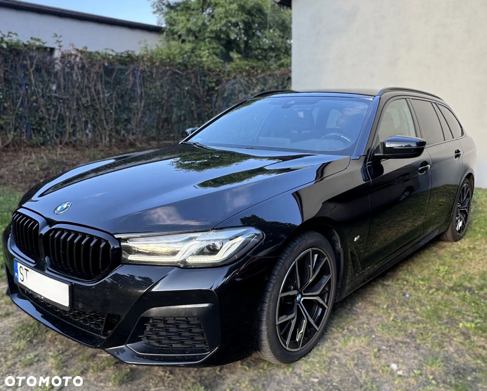 BMW Seria 5 520d M Sport - 1