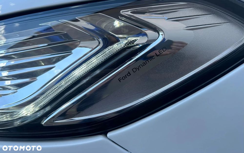 Ford Mondeo 2.0 EcoBlue Titanium - 4